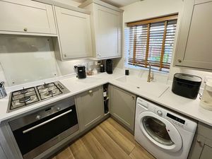 Kitchen- click for photo gallery